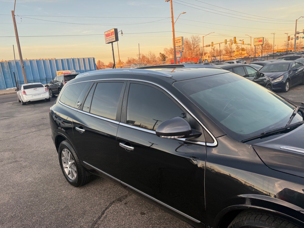 2017 Buick Enclave Image 15