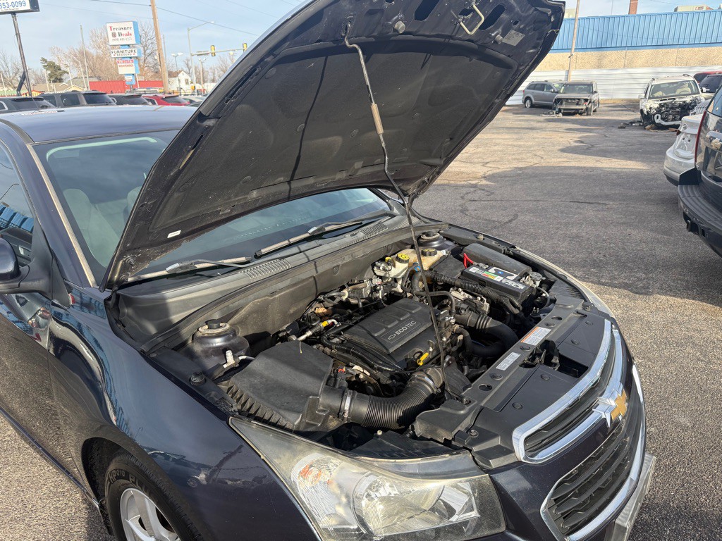 2016 Chevrolet Cruze Image 18