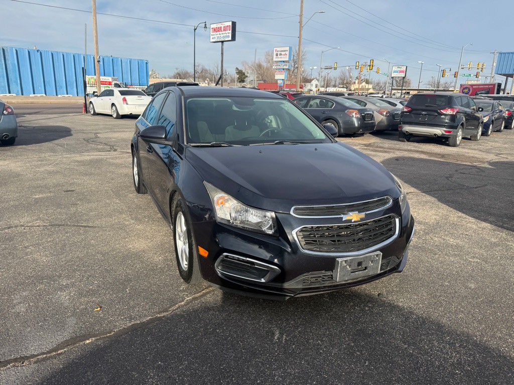 2016 Chevrolet Cruze Image 1