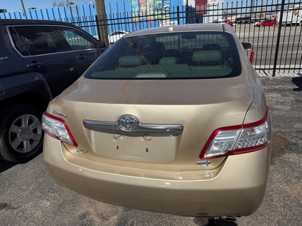 2010 Toyota Camry Image 9