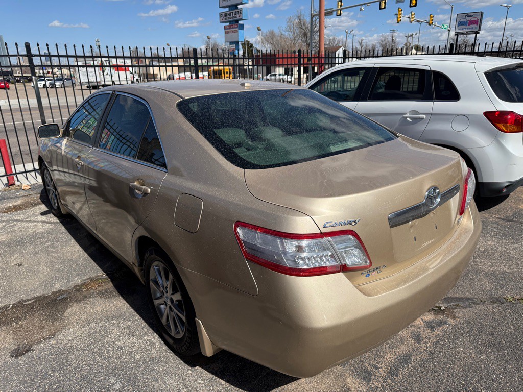 2010 Toyota Camry Image 10