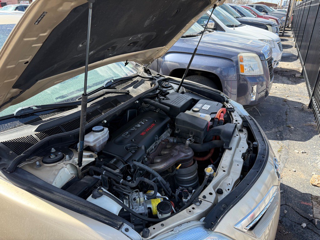 2010 Toyota Camry Image 15