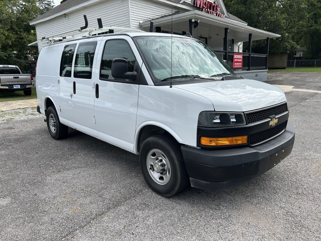 2020 Chevrolet Express Image 3
