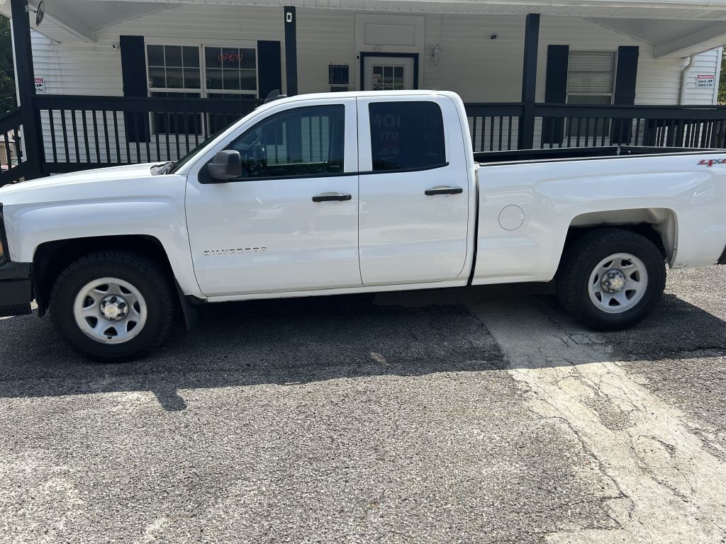 2015 Chevrolet Silverado 1500 Image 2