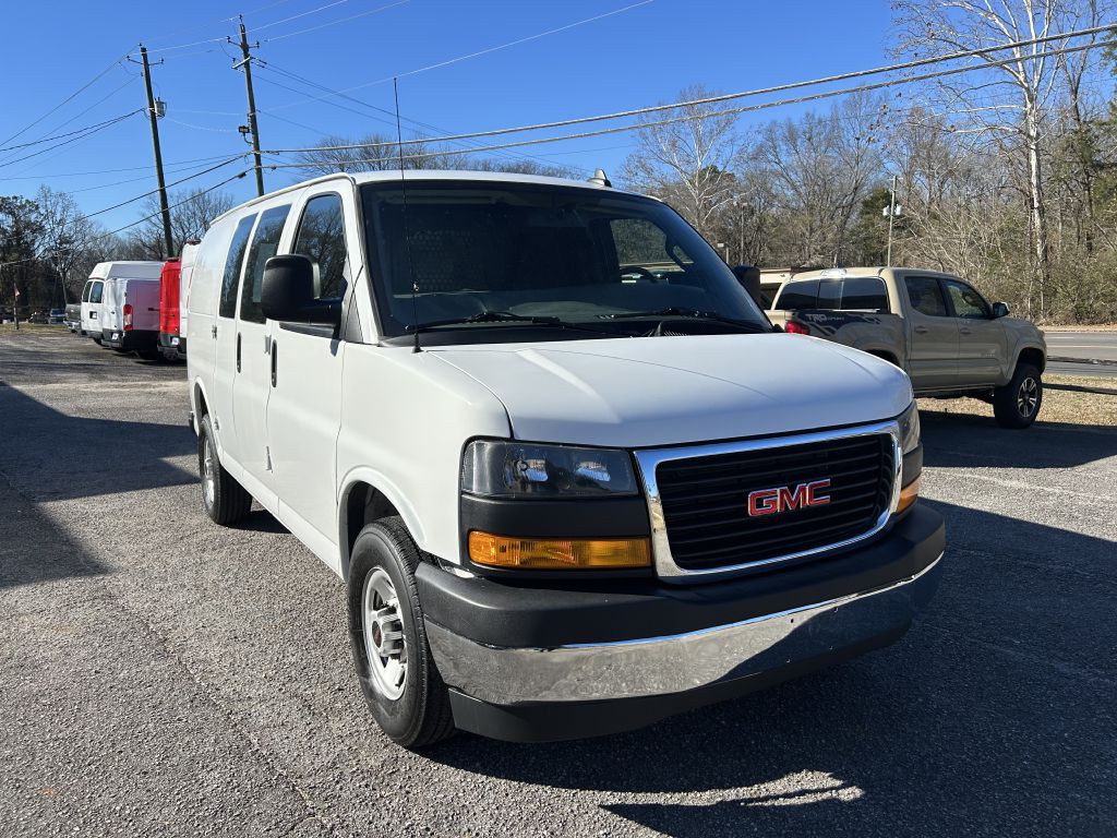 2023 GMC Savana Image 6