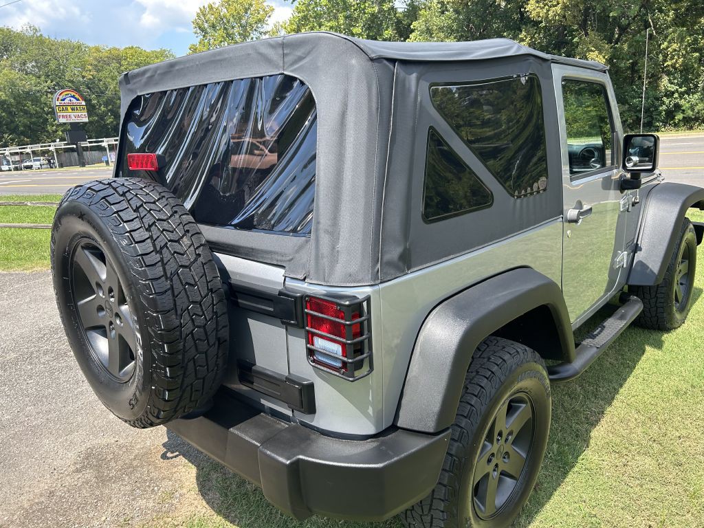 2016 Jeep Wrangler Image 16