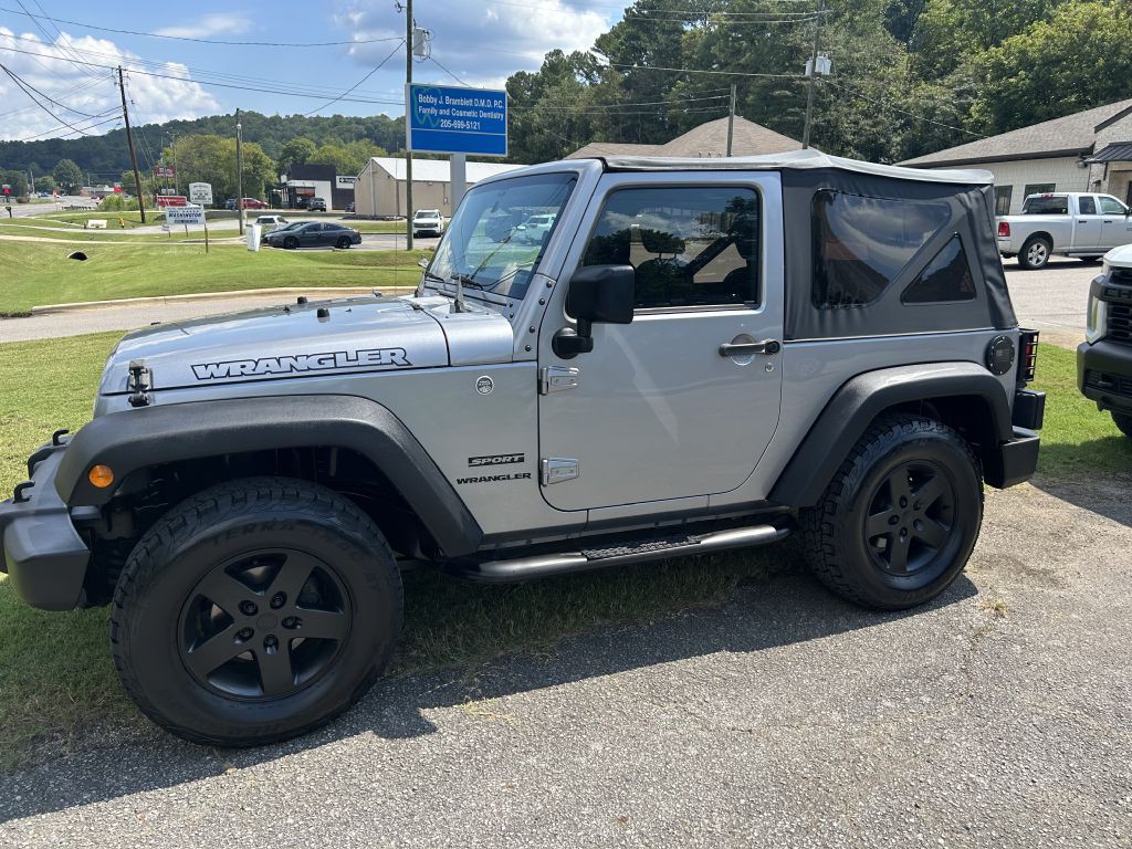 2016 Jeep Wrangler Image 18