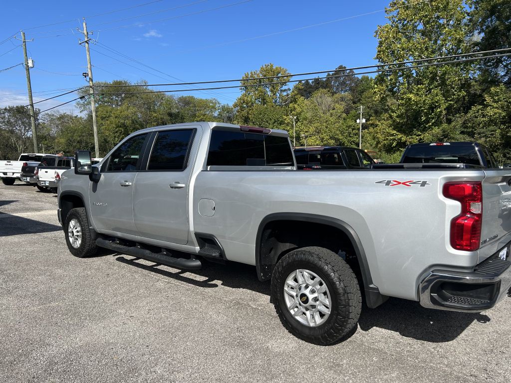 2023 Chevrolet Silverado 1500 Image 4