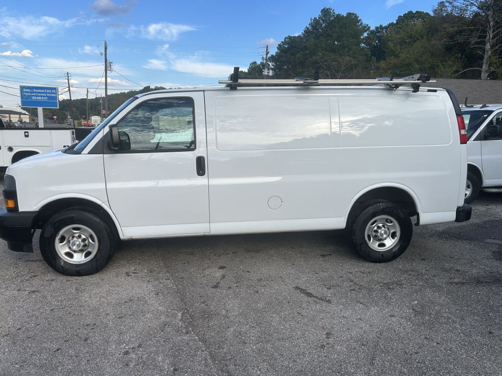 2021 Chevrolet Express Image 8