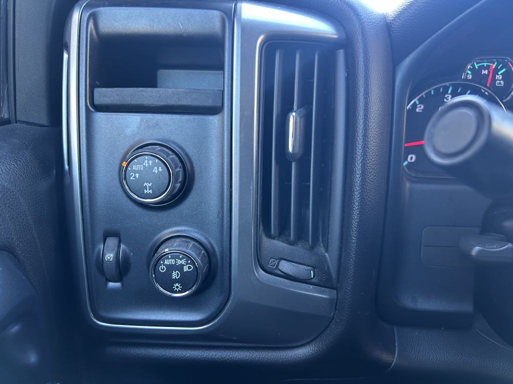 2014 Chevrolet Silverado 1500 Image 20