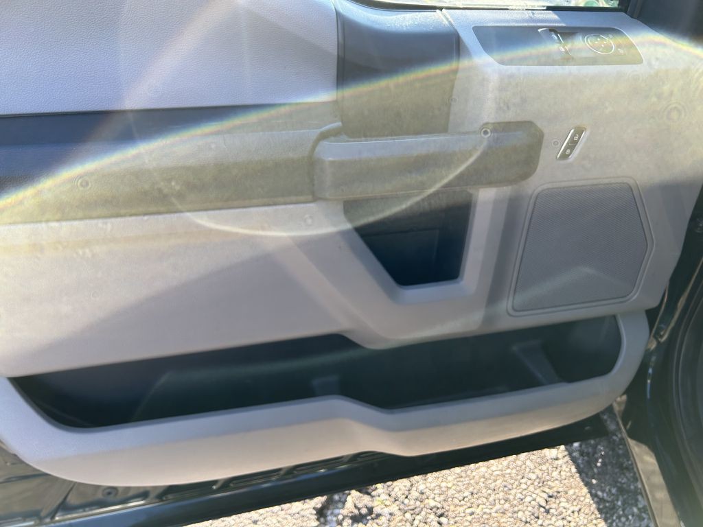 2015 Ford F-150 Image 11