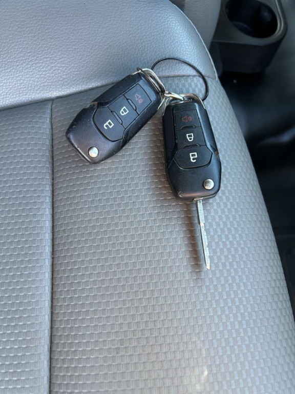 2015 Ford F-150 Image 14