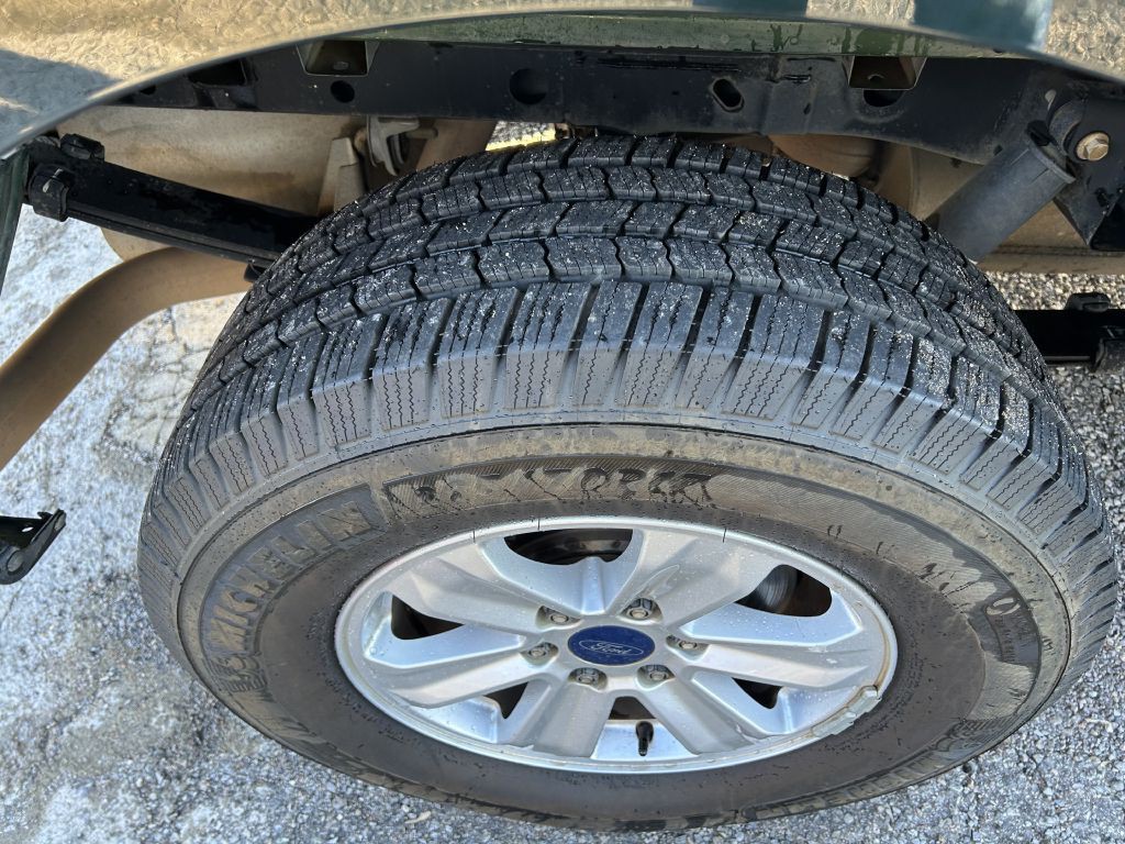 2015 Ford F-150 Image 19