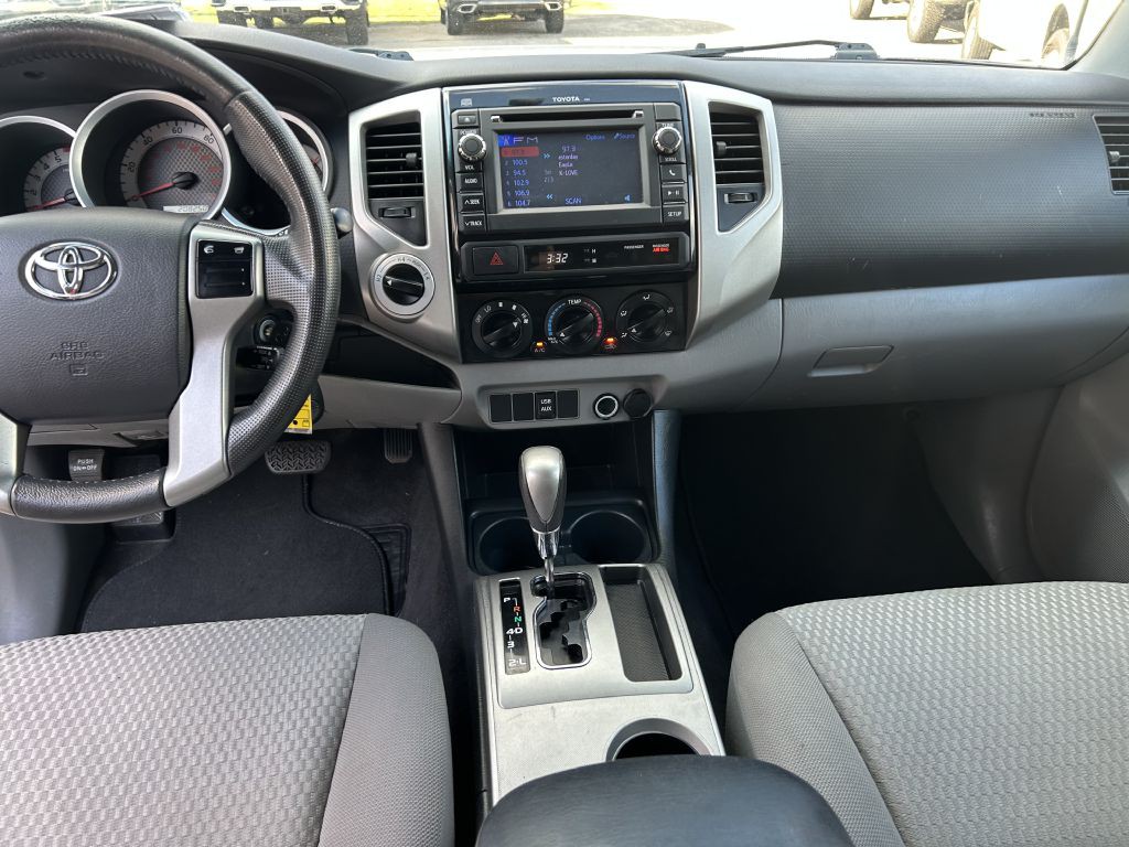 2013 Toyota Tacoma Image 14