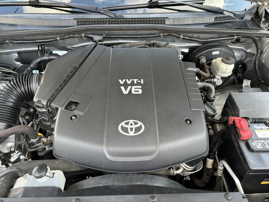 2013 Toyota Tacoma Image 17