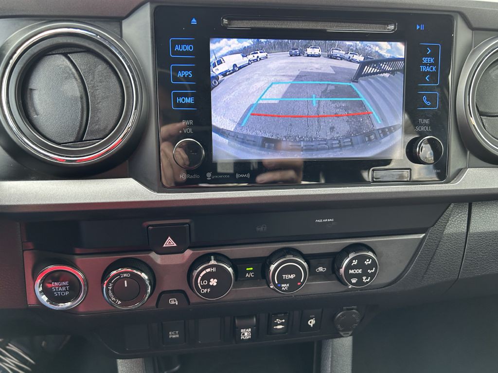 2019 Toyota Tacoma Image 13