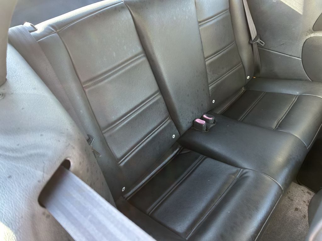 2004 Ford Mustang Image 7