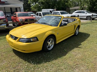 Image for 2004 Ford Mustang Deluxe ID: 7271851
