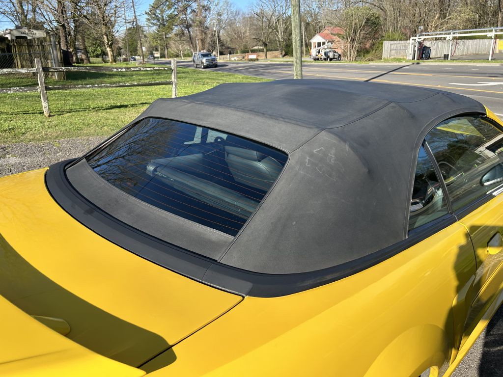 2004 Ford Mustang Image 7