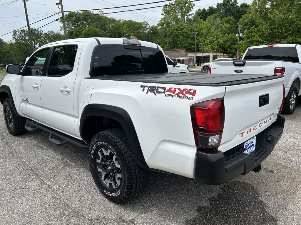 2018 Toyota Tacoma Image 8