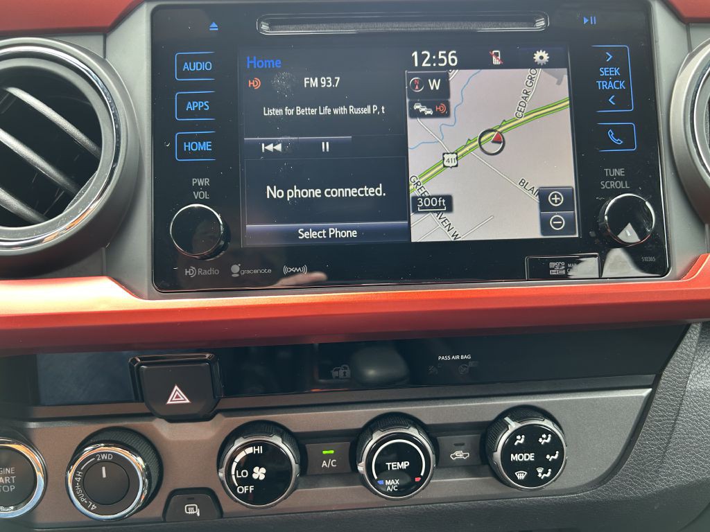 2018 Toyota Tacoma Image 19