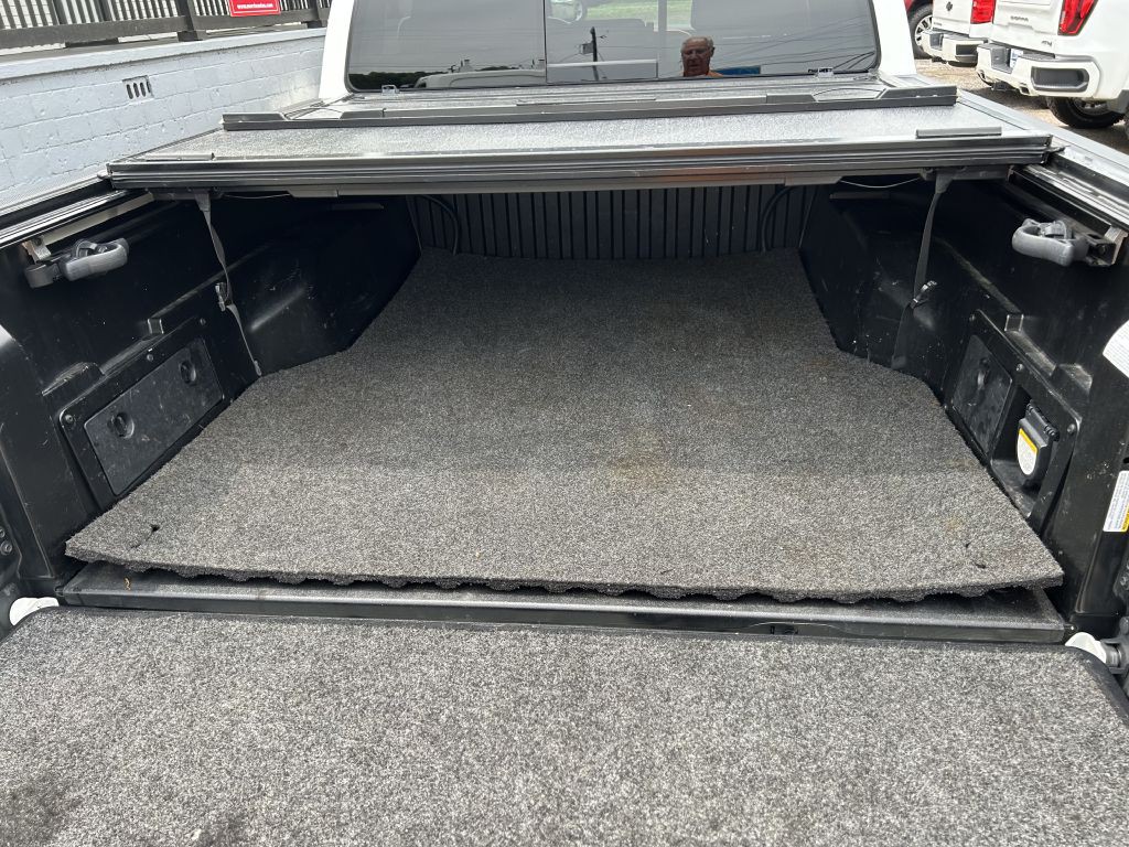 2018 Toyota Tacoma Image 22