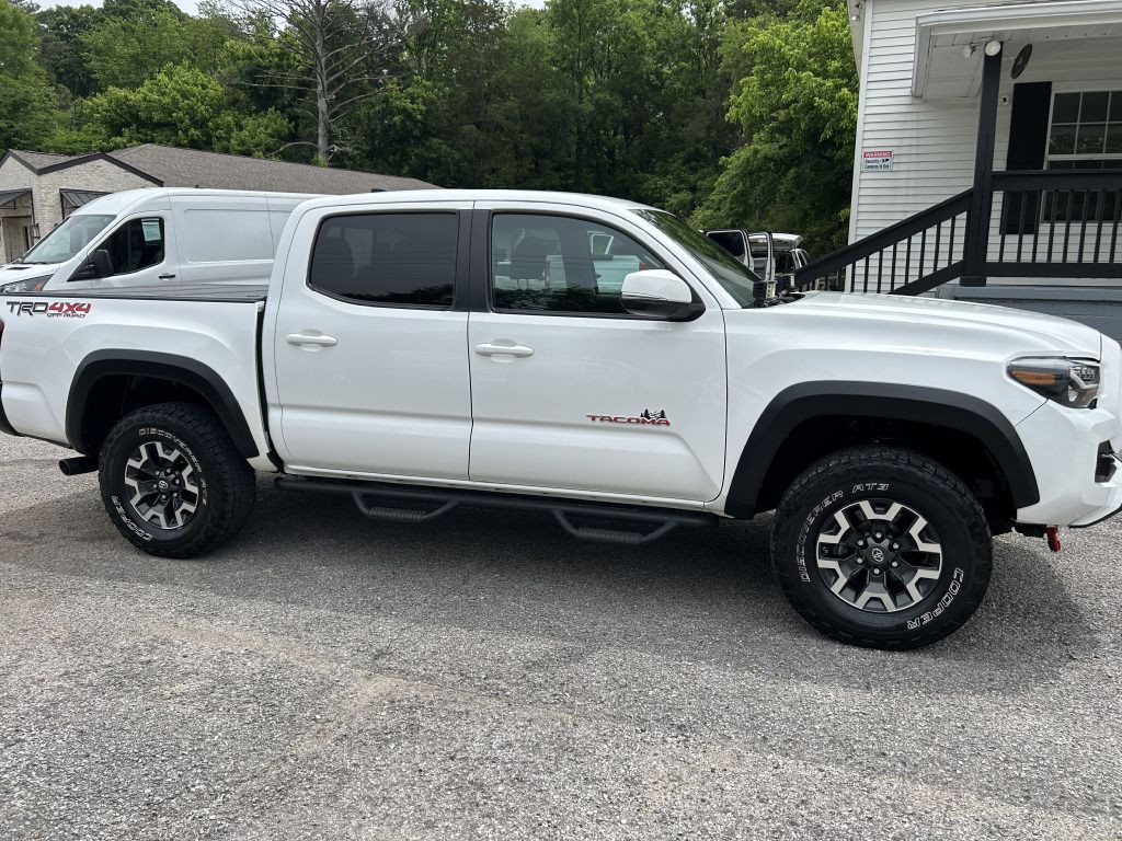 2018 Toyota Tacoma Image 5