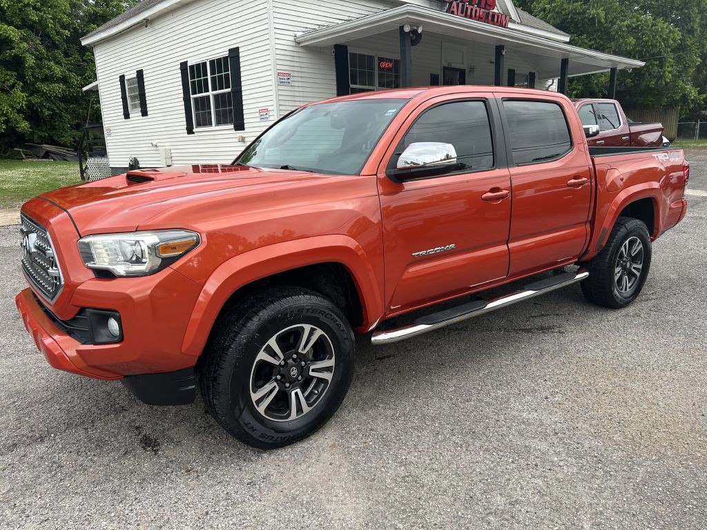 2016 Toyota Tacoma Image 2