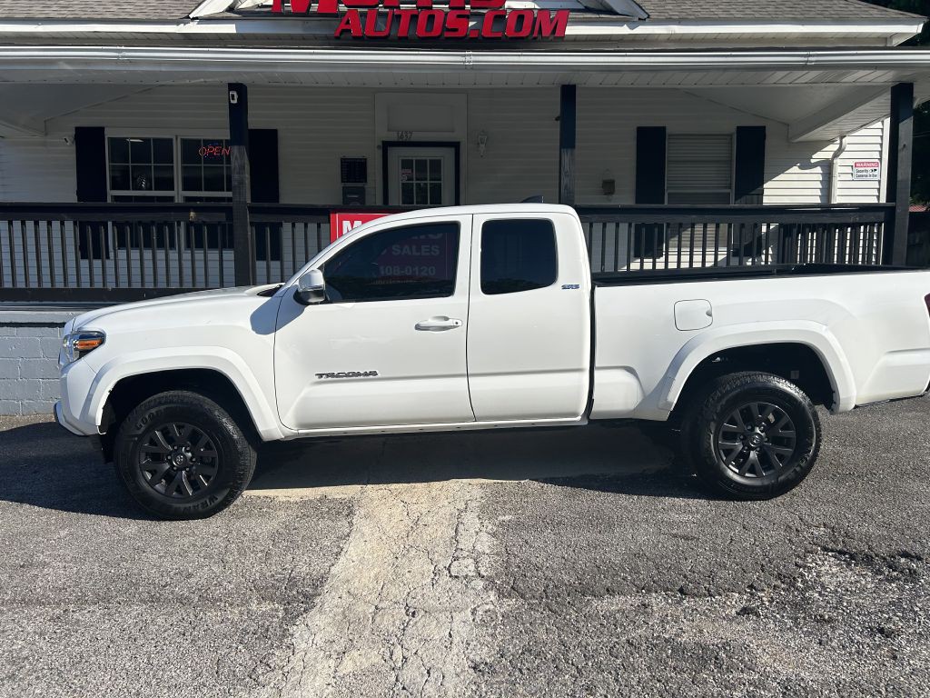 2021 Toyota Tacoma Image 2