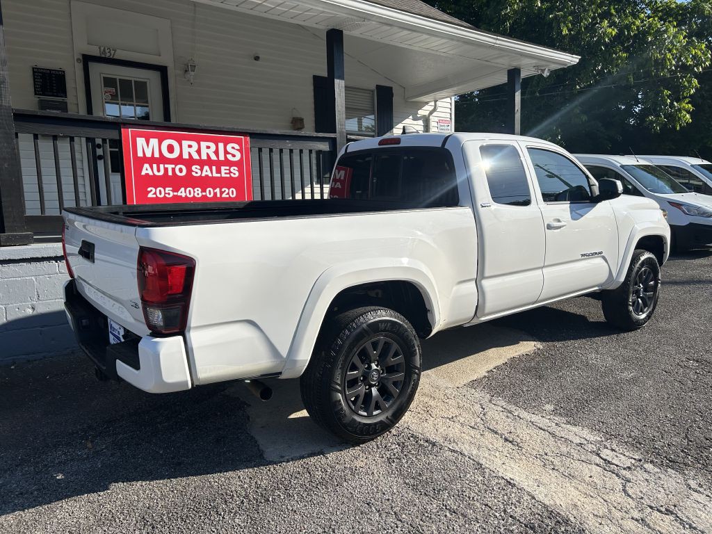 2021 Toyota Tacoma Image 9