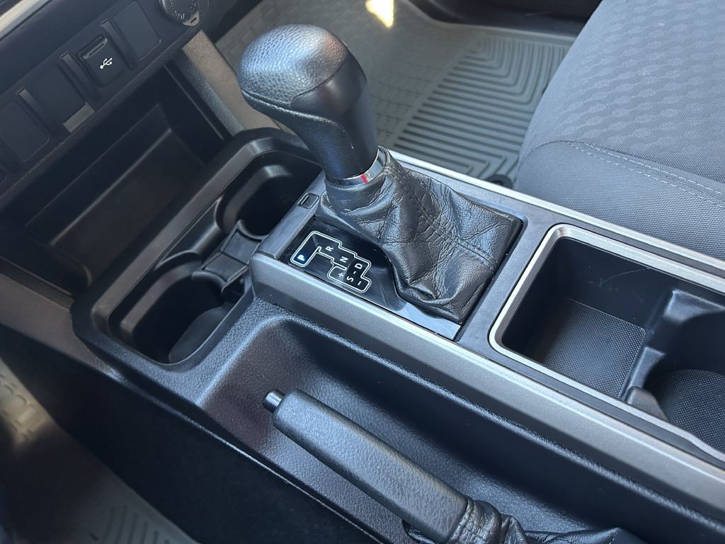 2021 Toyota Tacoma Image 14