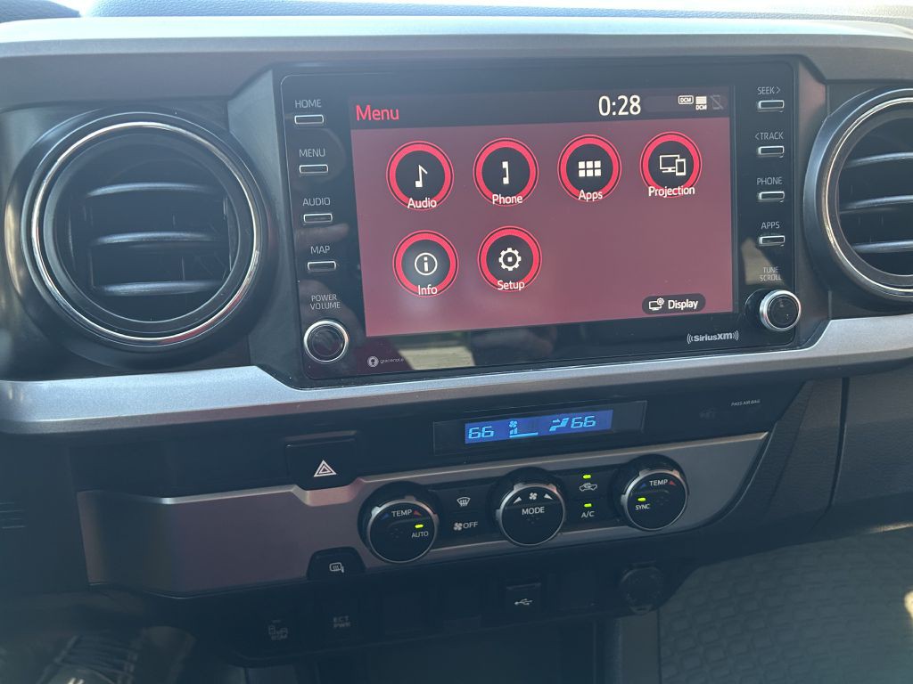 2021 Toyota Tacoma Image 15