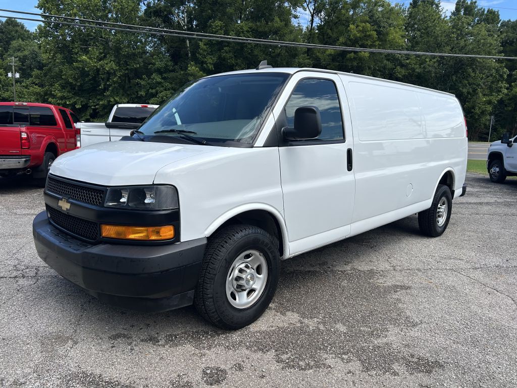 2023 Chevrolet Express Image 1