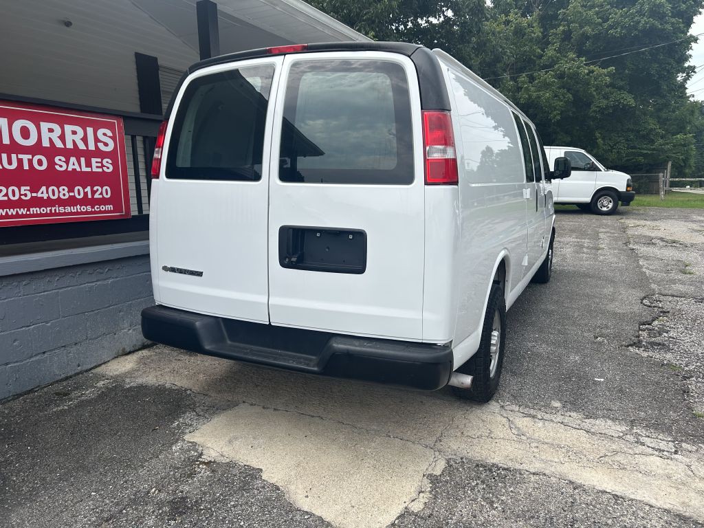 2020 Chevrolet Express Image 5