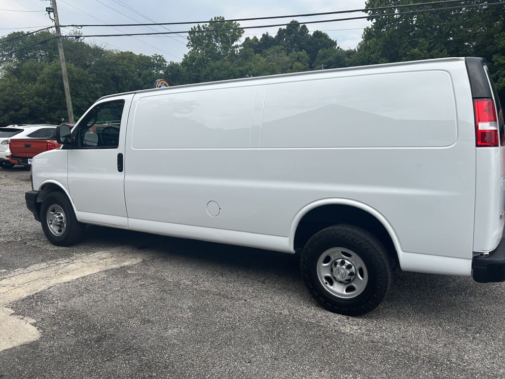 2020 Chevrolet Express Image 6