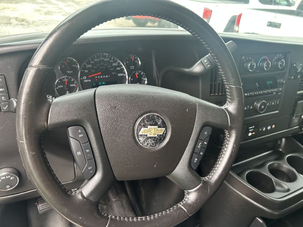 2020 Chevrolet Express Image 11