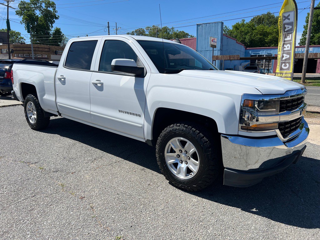2018 Chevrolet Silverado 1500 Image 1