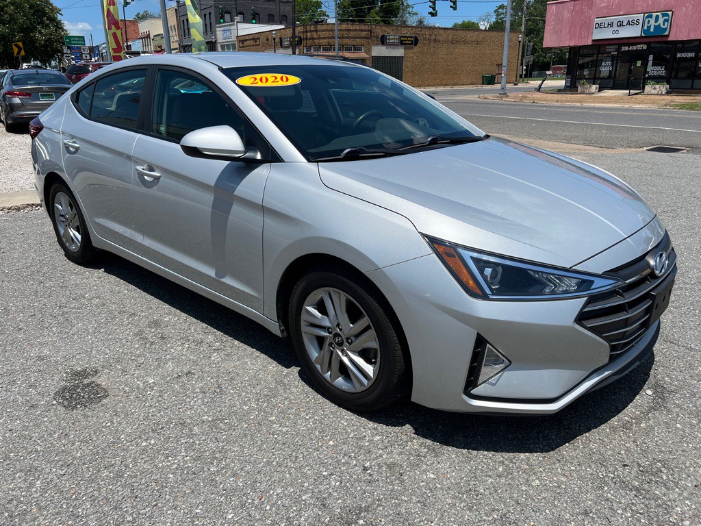 2020 Hyundai Elantra Image 10