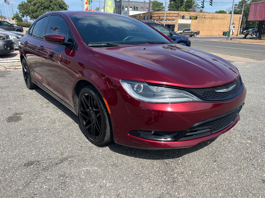 2015 Chrysler 200 Image 14