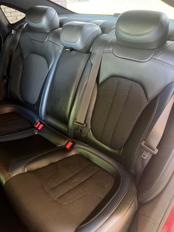 2015 Chrysler 200 Image 27
