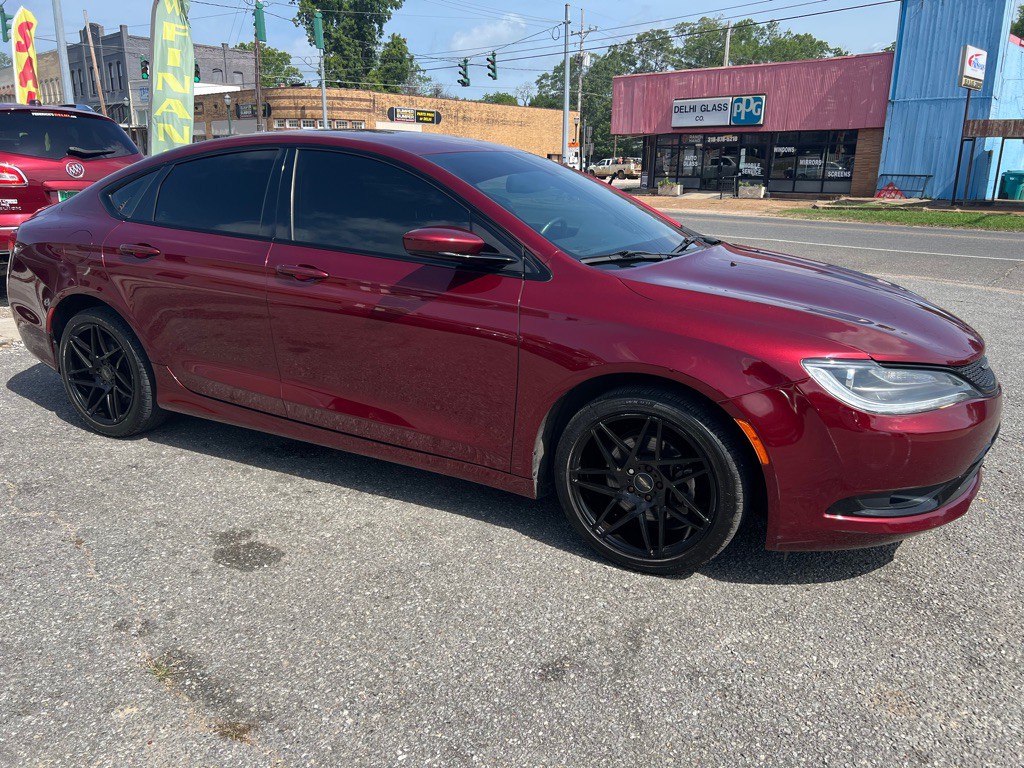 2015 Chrysler 200 Image 15