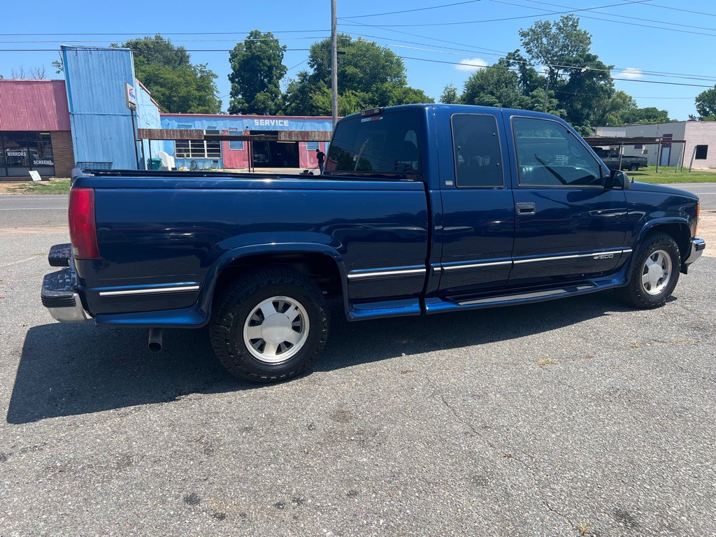 1998 Chevrolet C/K Image 14