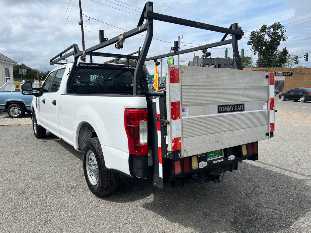 2017 Ford F-250 Image 4