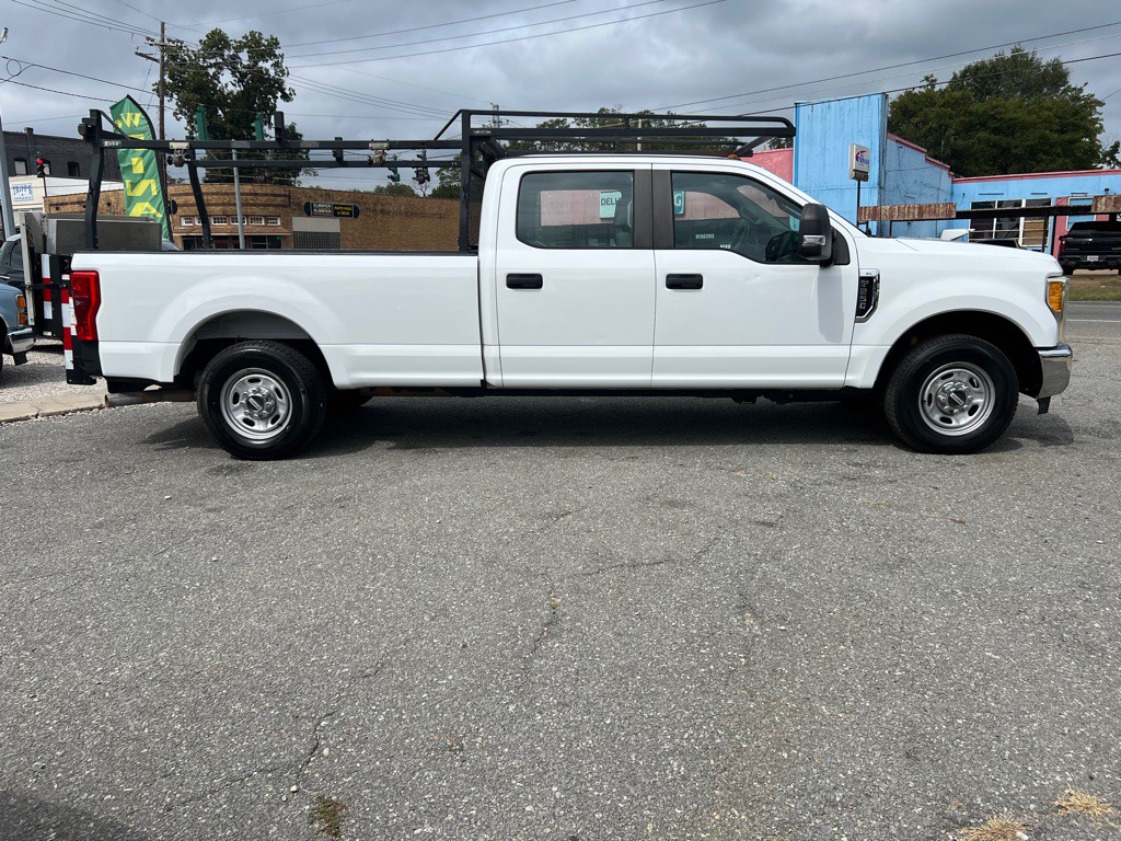 2017 Ford F-250 Image 10