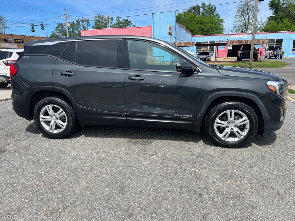 2020 GMC Terrain Image 20