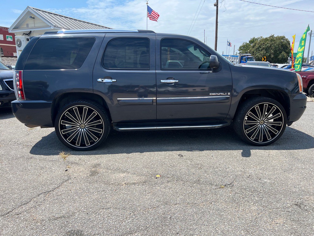 2008 GMC Yukon Image 5