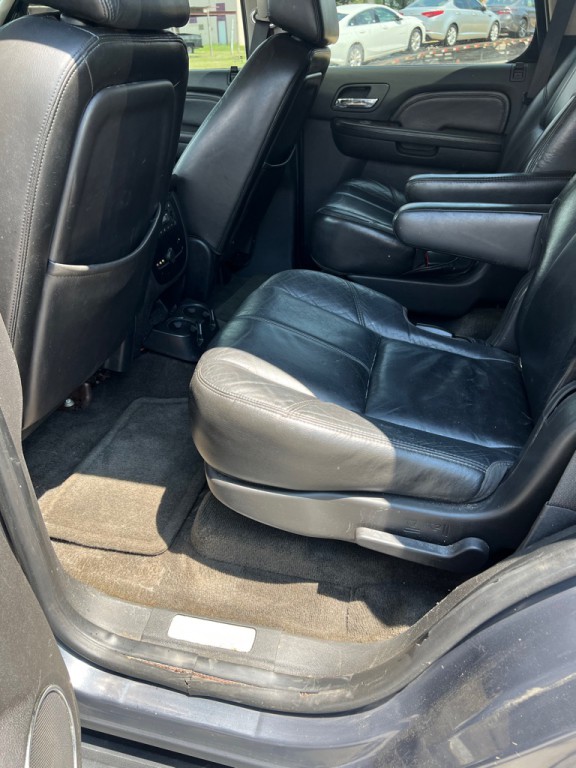 2008 GMC Yukon Image 12