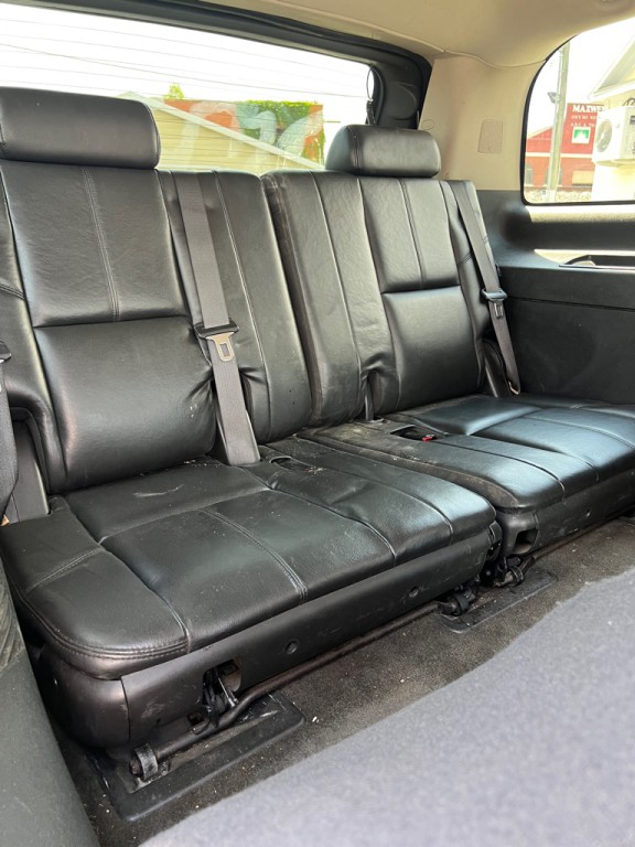 2008 GMC Yukon Image 14