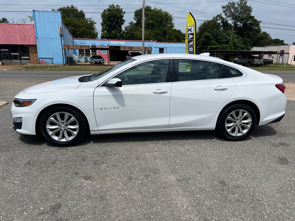 2020 Chevrolet Malibu Image 3