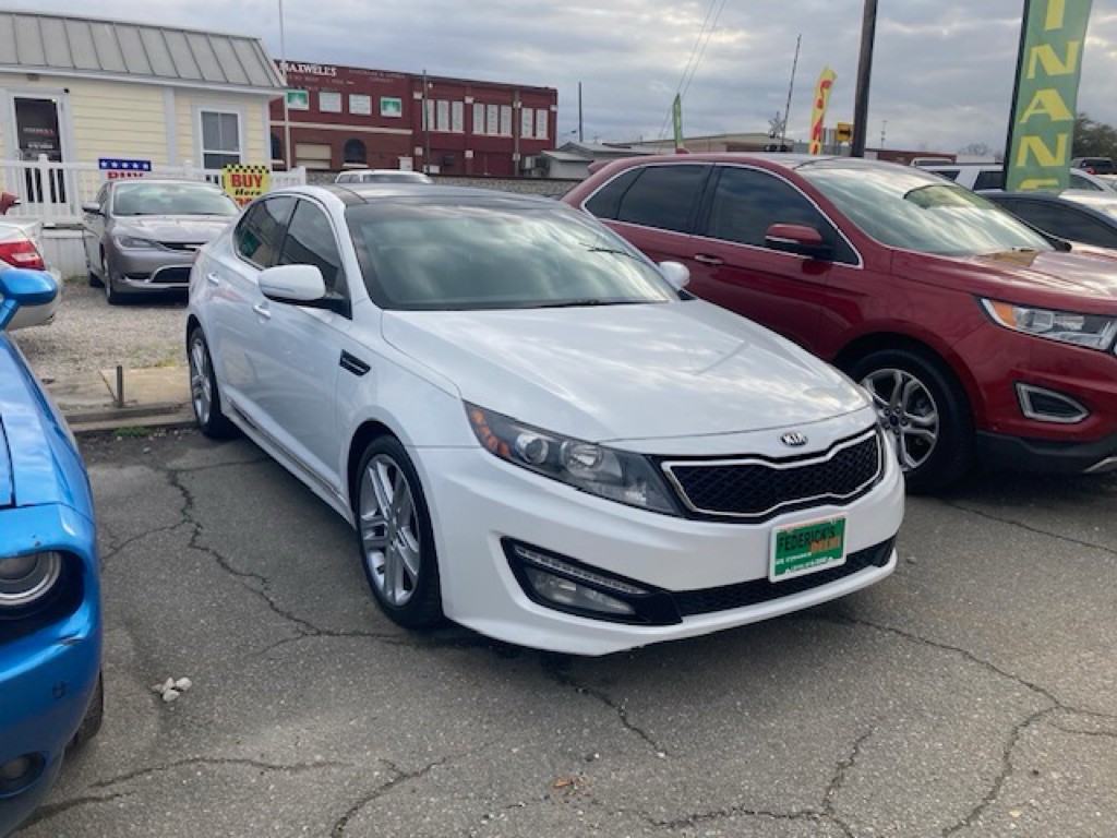 2013 Kia Optima Image 3
